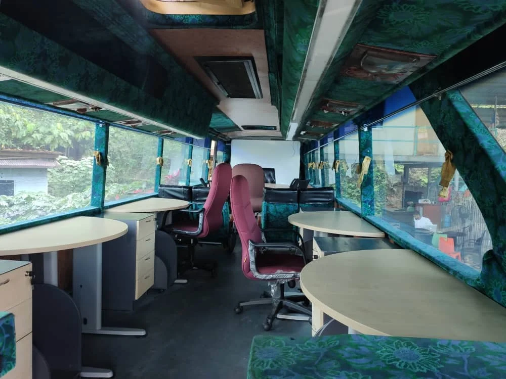 Mobile Office Refurbishing